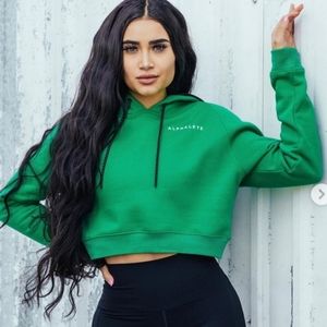Alphalete crop hoodie